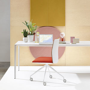 silla de oficina contemporánea