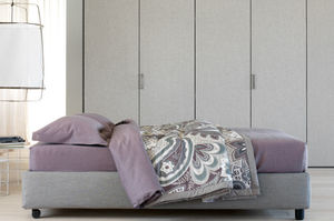 cama de matrimonio / contemporánea / tapizada / de tejido