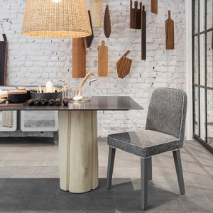 silla contemporánea