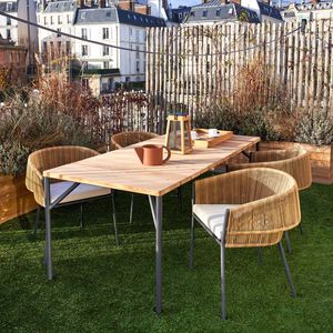 mesa de comedor contemporánea