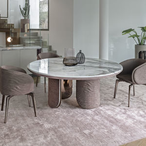 mesa contemporánea