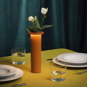 lámpara de mesa