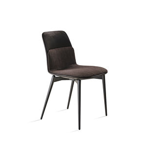 silla moderna / tapizada / con reposabrazos / de tejido