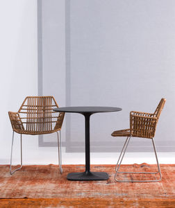 mesa contemporánea