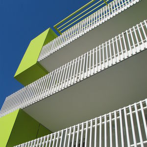 barandilla de aluminio
