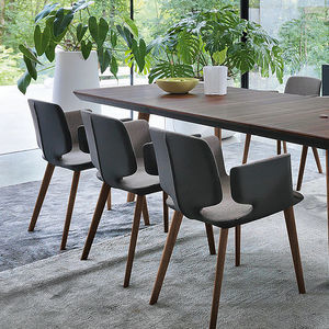 silla contemporánea