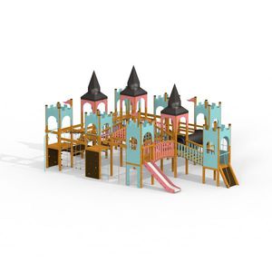torre de juegos con tobogán