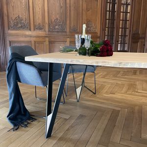 mesa de comedor contemporánea