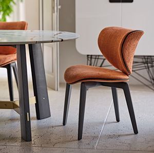 silla de comedor contemporánea