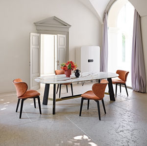 mesa de comedor contemporánea