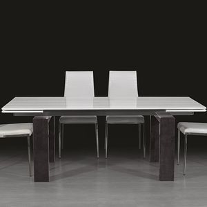 mesa de comedor contemporánea