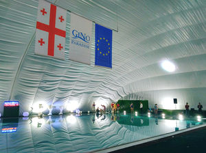 estructura hinchable para piscina pública