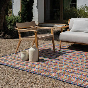 alfombra contemporánea