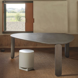mesa contemporánea