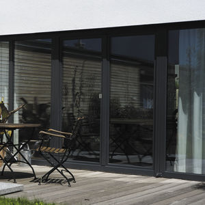 decoración para puertas de aluminio