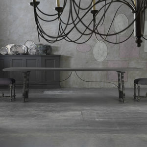 mesa contemporánea