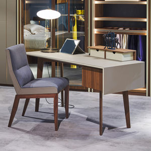 silla contemporánea