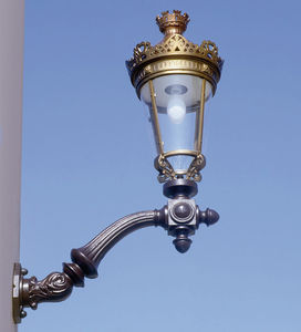 colgador para farola de hierro fundido