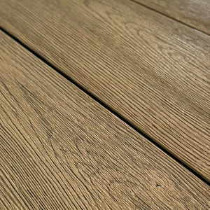 tarimas de exterior de madera compuesta