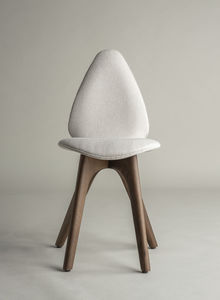silla de diseño escandinavo