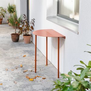 mesa contemporánea