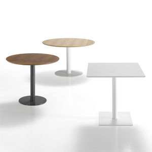 mesa contemporánea