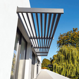 celosía con lamas de aluminio