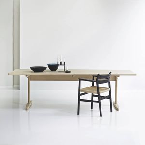 mesa de comedor contemporánea