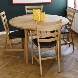 mesa de comedor contemporánea