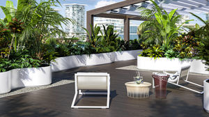 jardinera de metal pintado