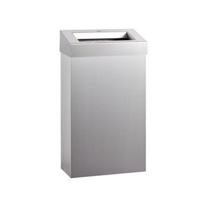 cubo de basura público