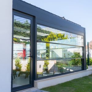 panel de vidrio con vidrio doble
