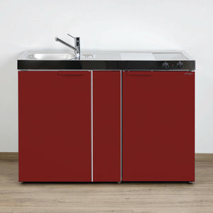 kitchenette pequeña