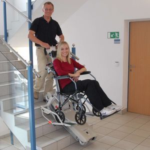 plataforma salvaescaleras PMR