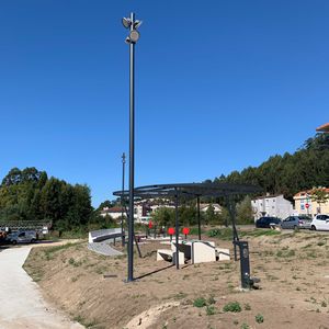 mástil de iluminación
