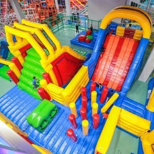 recorrido de obstáculos hinchable