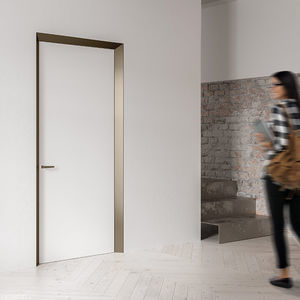 marco para puerta de aluminio