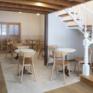 silla contemporánea