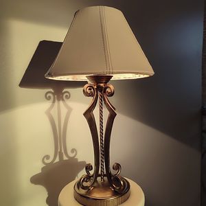 lámpara de mesa