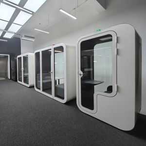 oficina POD con iluminación integrada