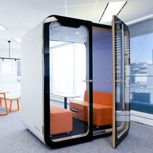 oficina POD con iluminación integrada