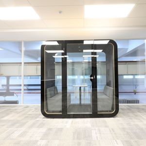 oficina POD con iluminación integrada