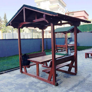 cenador de madera