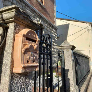 buzón de pared