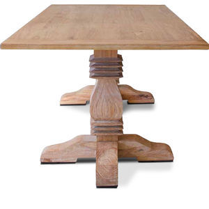 mesa contemporánea