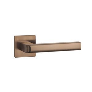 tirador para puerta