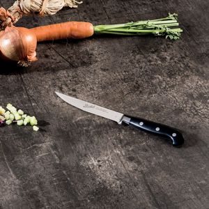 cuchillo de chef con mango de resina
