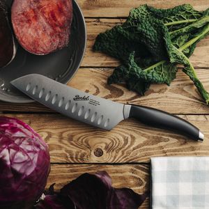 cuchillo de cocina con mango de plástico