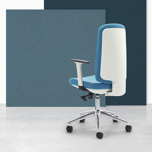 silla de oficina contemporánea