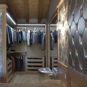 vestidor de pared